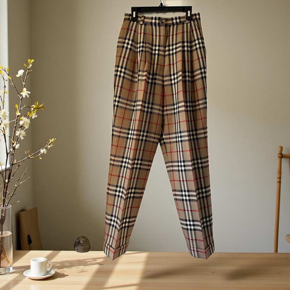 BURBERRYS Women's Pants - Picture 3 of 11